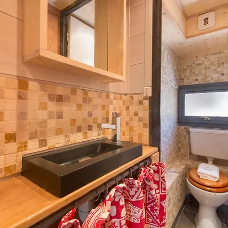 Sainte-foy-l'argentiere Sleeps 4 T607781