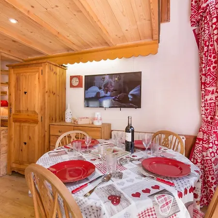 Sainte-foy-l'argentiere Sleeps 4 T607781 Apartament Chamonix